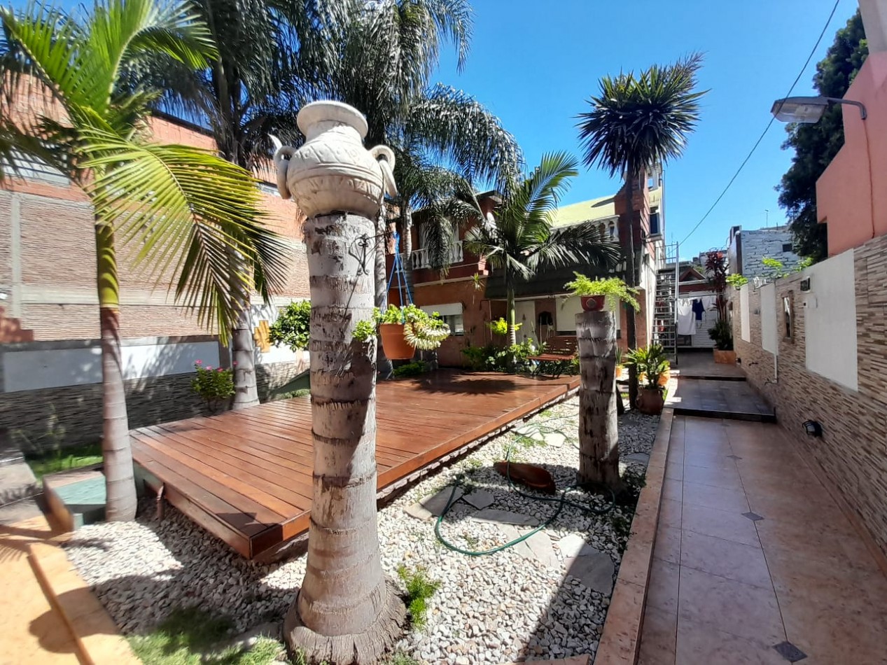 Vivienda multifamiliar sobre lote de 10 x 43,30 mts.