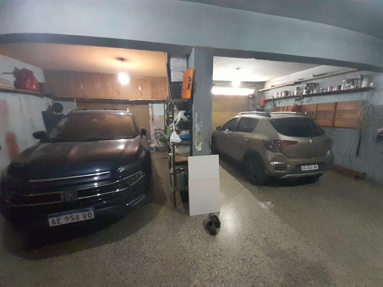 Vivienda multifamiliar sobre lote de 10 x 43,30 mts.
