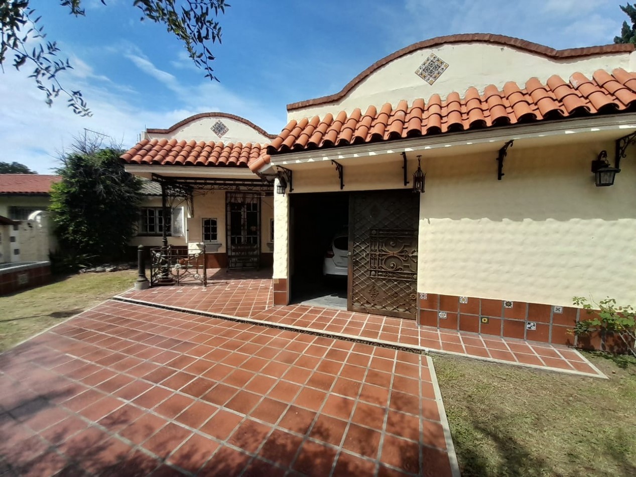 Chalet en venta ciudad Evita, Circ, 1°, secc 2°