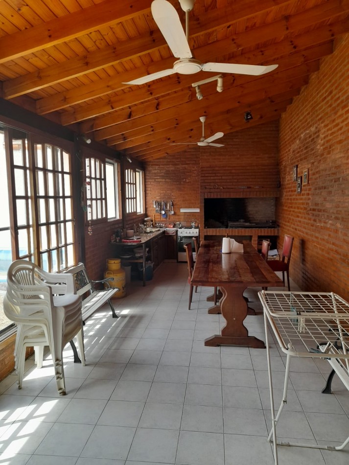 Chalet en venta ciudad Evita, Circ, 1°, secc 2°