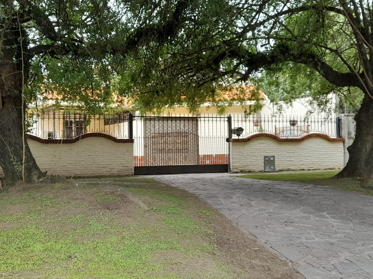 Chalet en venta ciudad Evita, Circ, 1°, secc 2°