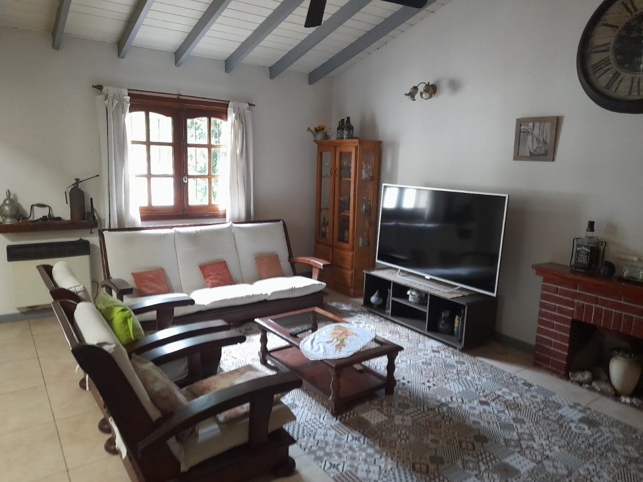 Chalet en venta ciudad Evita, Circ, 1°, secc 2°