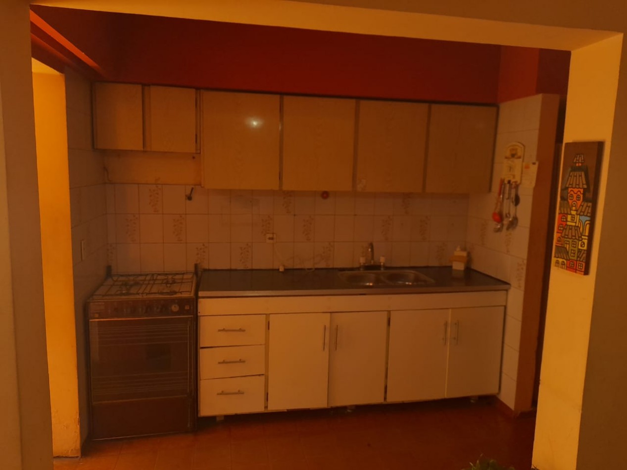 Casa en venta. Gonzalez Catan 