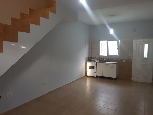 Duplex en venta Laferrere