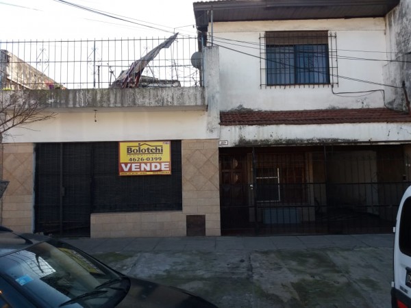 Casa y local en Venta Laferrere