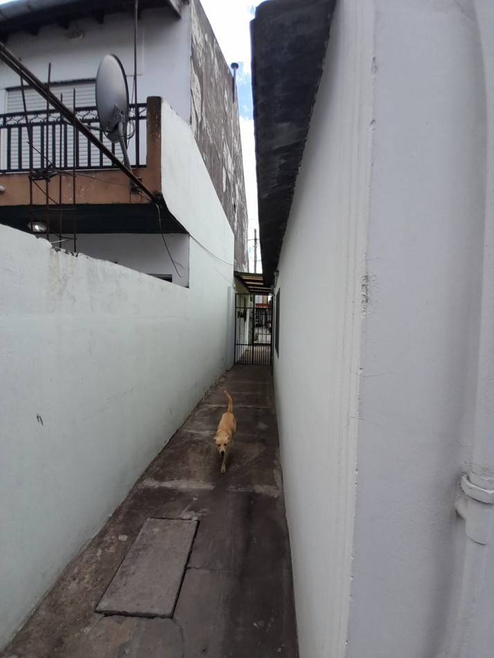 Excelente vivienda, sobre lote de 600 m2 en venta.