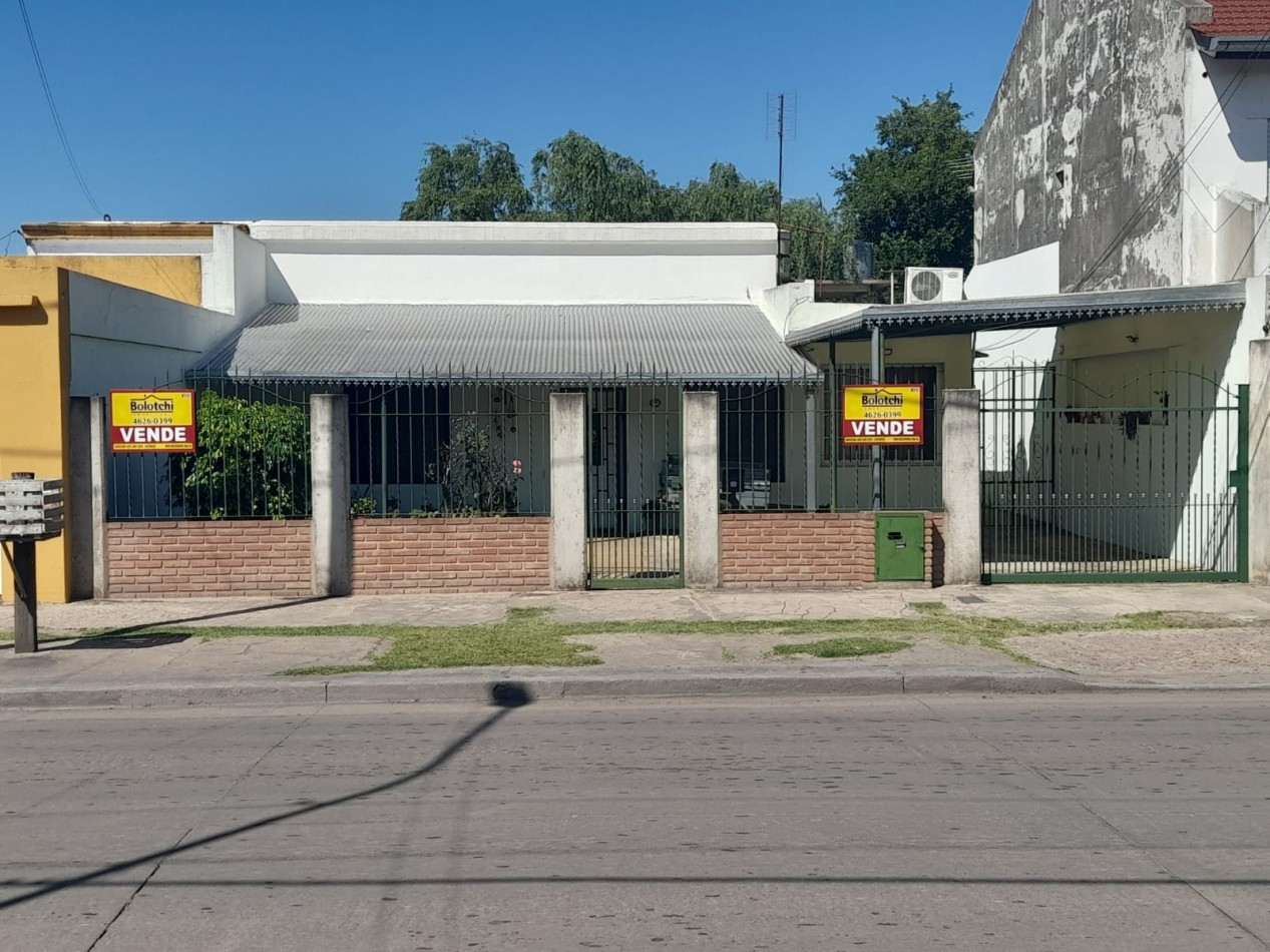 Excelente vivienda, sobre lote de 600 m2 en venta.