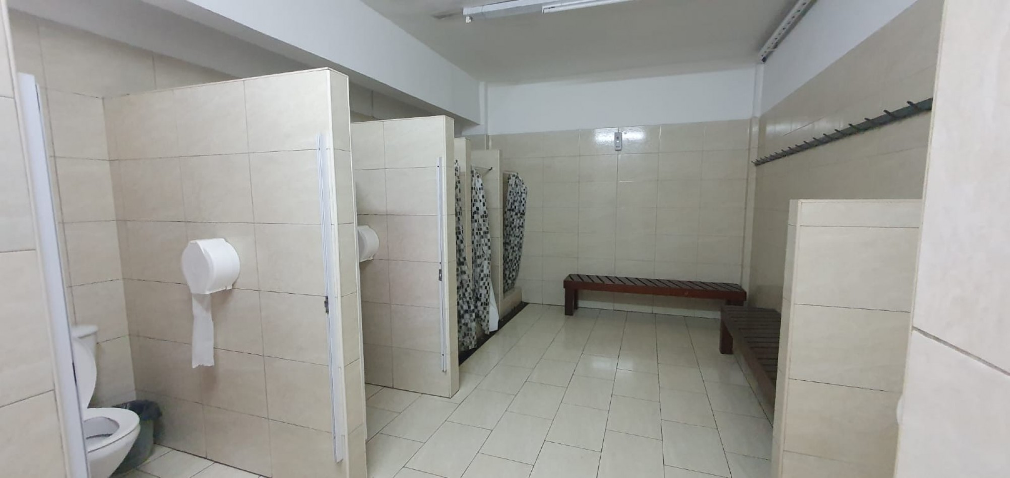 Local en venta. Moron Sur