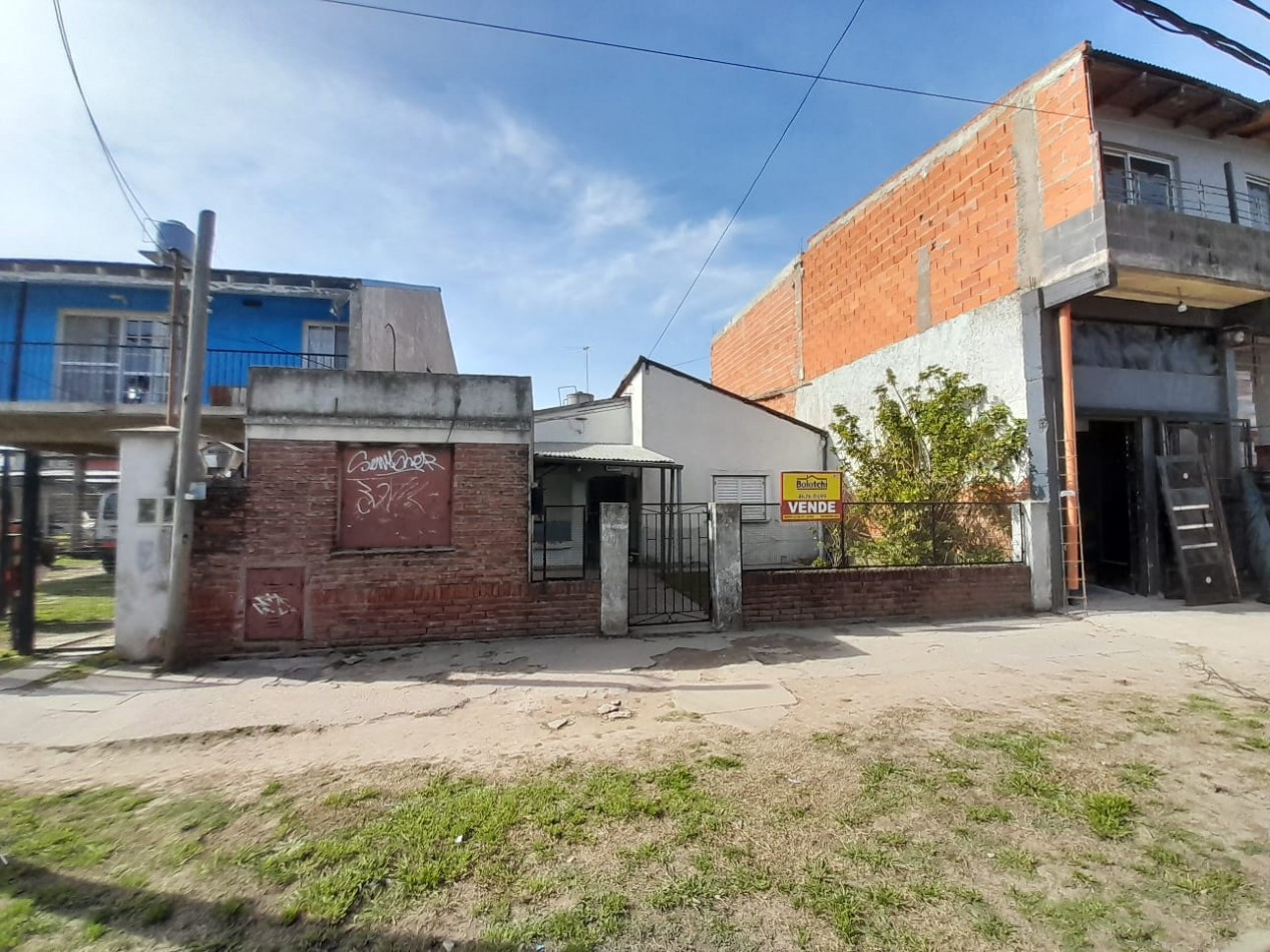 CASA EN VENTA. LAFERRERE SUR.