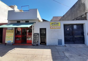 CASA Y LOCAL EN VENTA. GREGORIO D ELAFERRERE